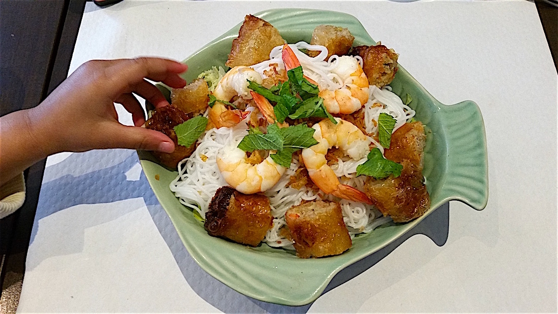 au-rendez-vous-des-amis-bo-bun-paris-15