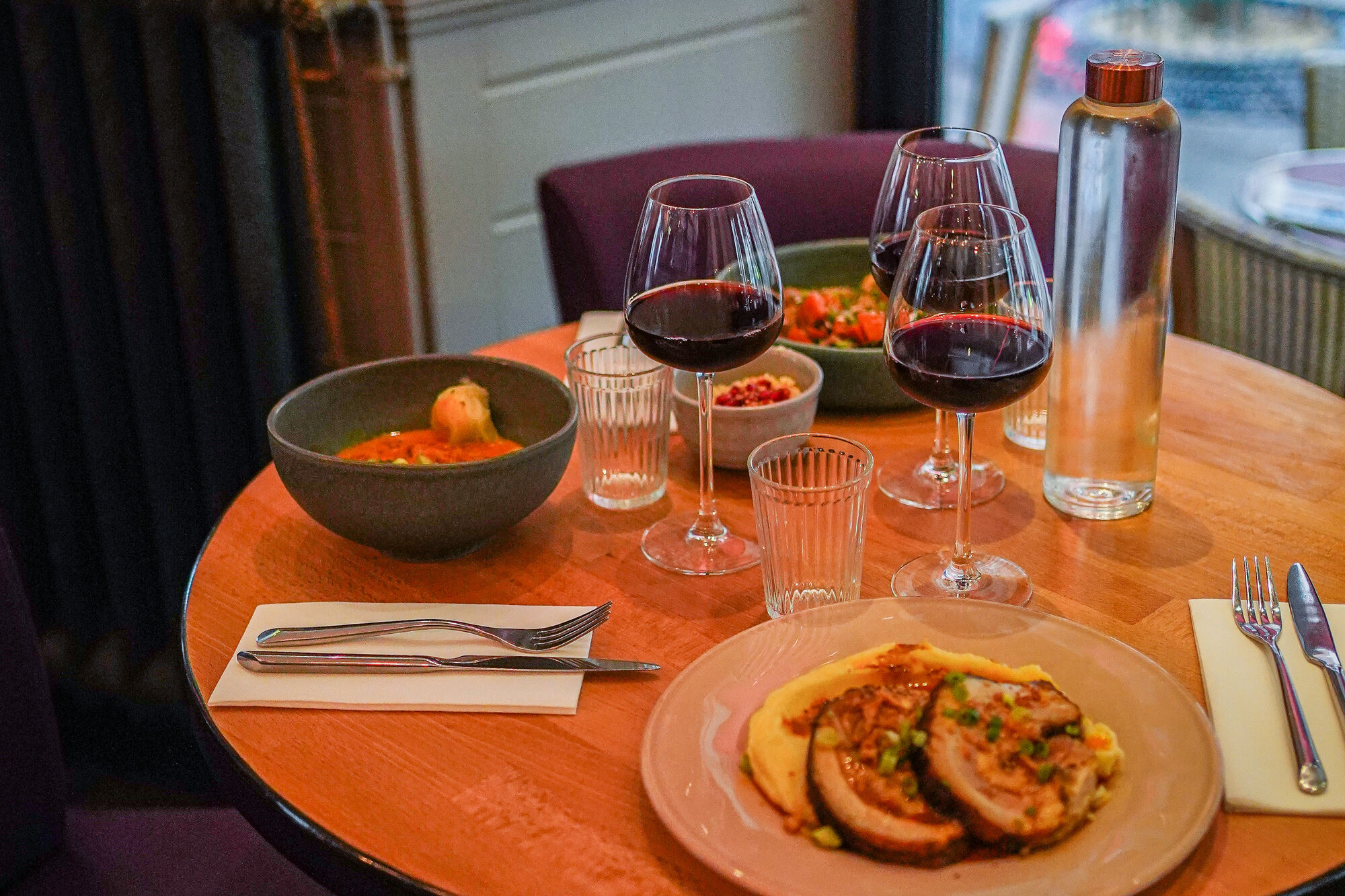 Ambiance restaurant LE B.A-BA